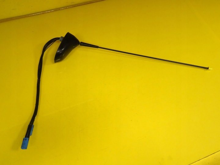 АНТЕННА РАДИО МАГНИТОЛЫ OPEL SIGNUM 013105072 NR70, фото 1