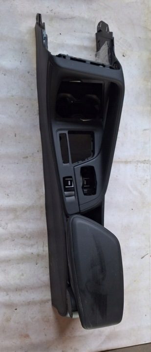 BMW X1 F48 РЕСТАЙЛИНГ ТОННЕЛЬ ПОДЛОКОТНИК ЕВРОПА, фото 1