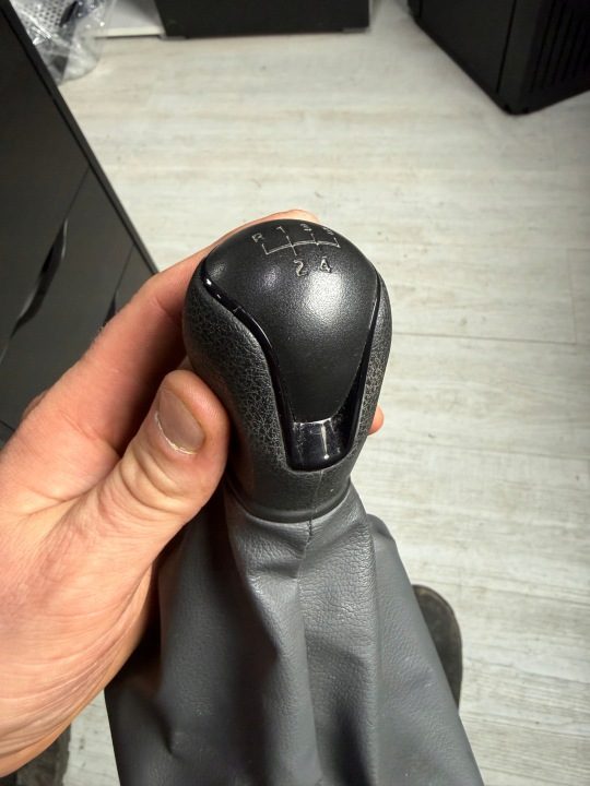 SEAT IBIZA IV 14 г. РУЧКА ЧЕХОЛ ПЕРЕКЛЮЧЕНИЯ ПЕРЕДАЧ 6P0711113F, фото 6