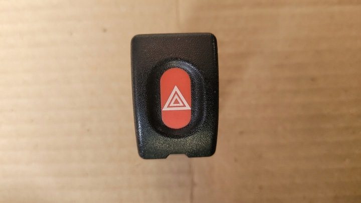 Opel Corsa B переключатель аварийного 90436896, фото 1