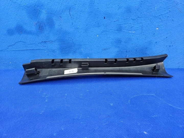 Audi a3 накладка консоли правая 8V0868204, фото 6