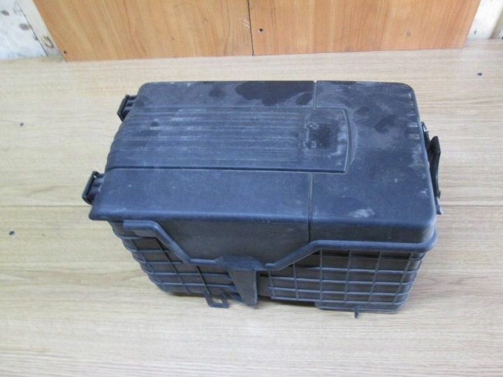 Крышка аккумулятора Volkswagen AUDI SEAT 1K0915443A, фото 1