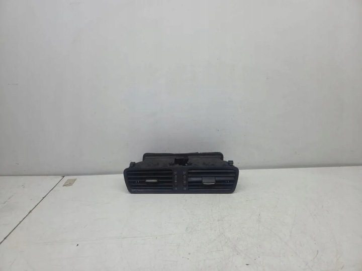 Воздухозаборник консоли VW PASSAT B7 ALLTRACK (365) 3C2819728D 1.9L дизель, фото 1