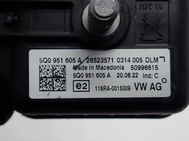 Звуковой сигнал сирена сигнализации оригинал 5Q0951605A VW ID.4 ID4 PRO 22 г., фото 3