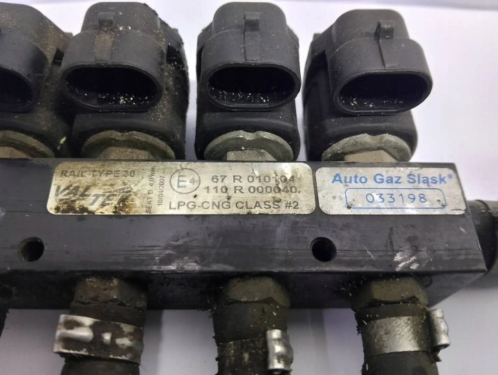 Audi A3 S3 8L 1996 Форсунки 67R010104 110R000040, фото 2