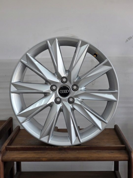 Литой диск Audi OE 4KE071490A 4KE071490 9.0" x 20" 5x112 ET 38, фото 2