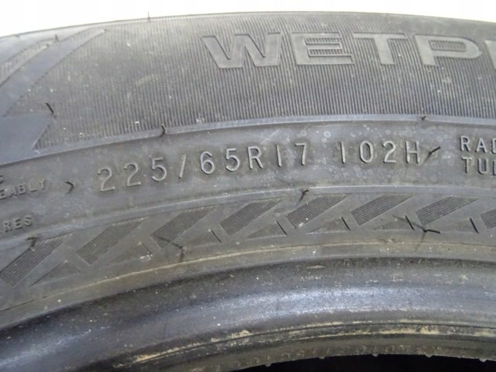 Шина летняя Nokian Tyres Wetproof ВНЕДОРОЖНИК 225/65R17 102 H, фото 10