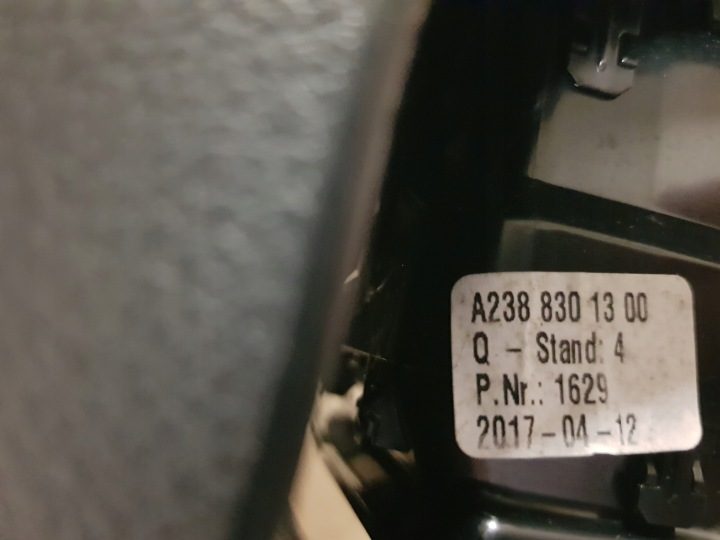 РЕШЕТКИ Обдува tunela задние Бардачок USB Mercedes E KL. W238 A238 EU, фото 9