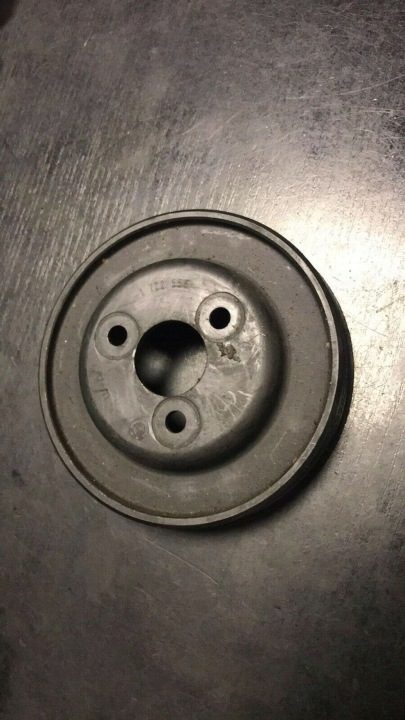 1722556 BMW E36 бензин Шкив насоса гидроусилителя, фото 1