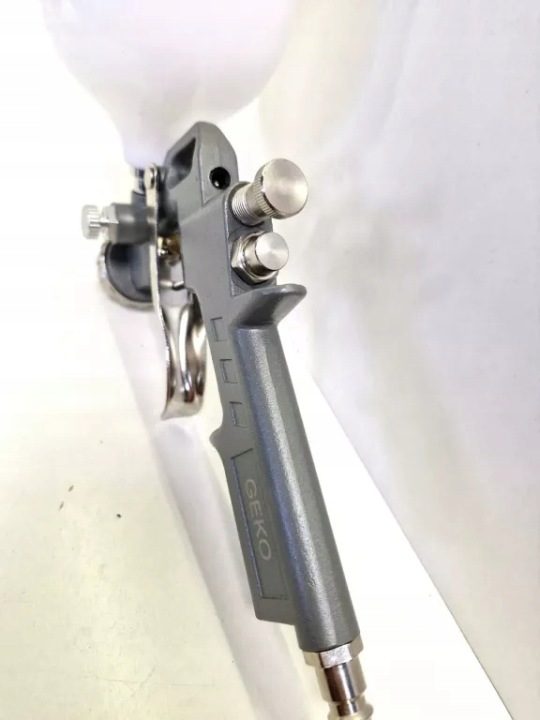 GEKO Пистолет покрасочный 0,5l 1,5 мм Geko G01107, фото 4