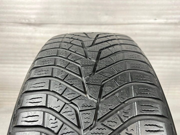 2× Шина зимняя Yokohama BluEarth Winter V905 235/60R18 107 H сцепление на снегу (3PMSF), фото 3