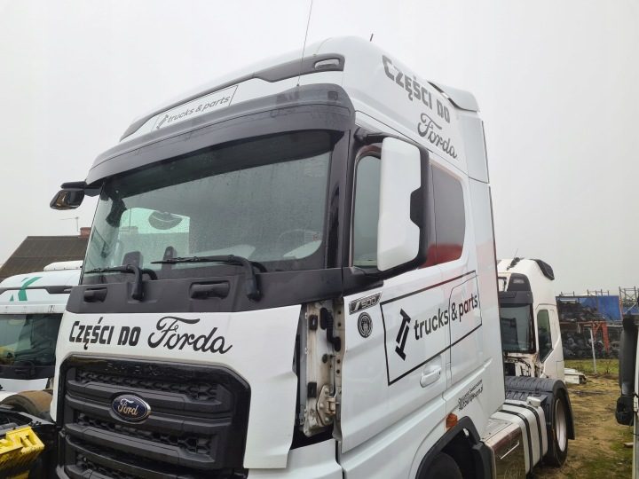 КАБИНА В СБОРЕ FORD F-MAX 500 TRUCKS EURO 6, фото 1