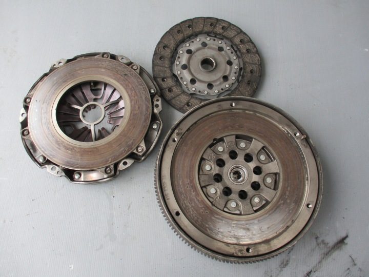 Schaeffler LuK 415 0308 10 Маховик, фото 4