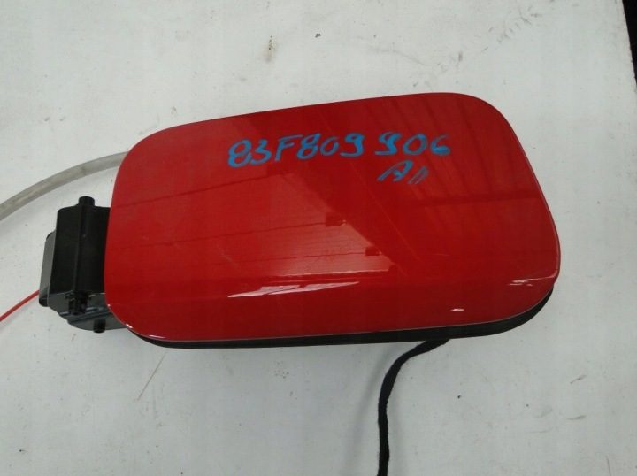 Лючок горловины бензобака Audi Q3 83A 83F Sportback LY3U 83F809906, фото 2