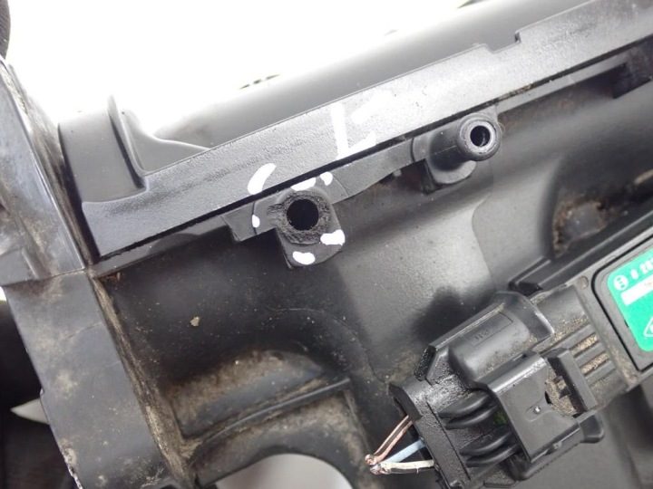 Впускной коллектор оригинал 140036266R Dacia Dokker Lodgy 1.2 TCe 18 г., фото 5