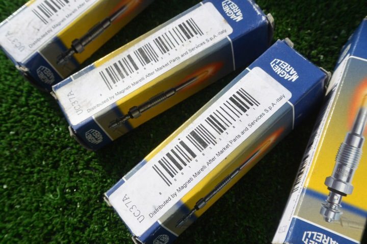 Свеча накаливания Magneti Marelli 062900040304, фото 2