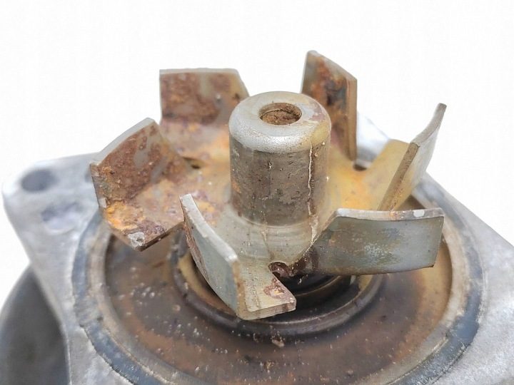 Помпа Mitsubishi Colt VI 1.1 12V, фото 5