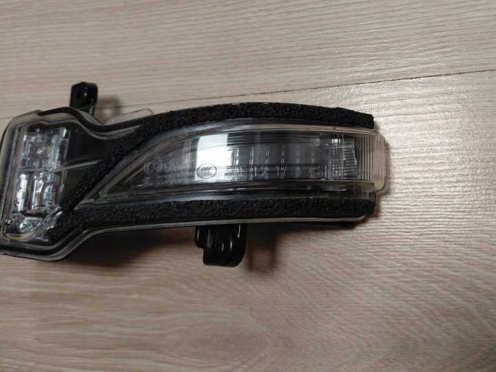 Subaru Outback VI 19-25r. поворотник LED левого зеркала европа OE, фото 3