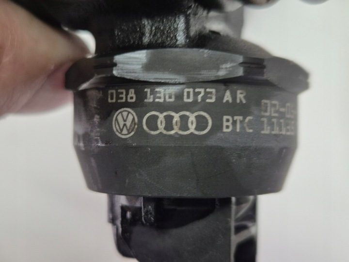 НАСОС-ФОРСУНКИ VW PASSAT B5 GOLF IV A4 1.9 TDI 130 Л.С. 038130073AR, фото 3