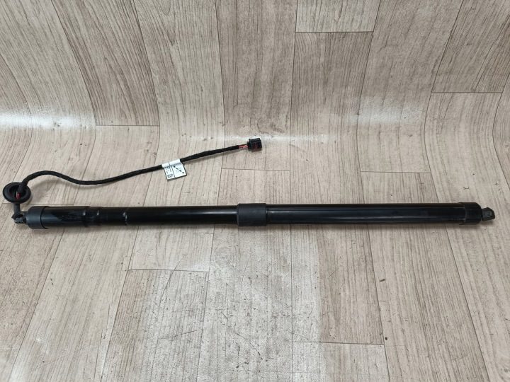 VOLVO V60 II 2 привод электрический амортизатор крышки багажника 32296298, фото 1