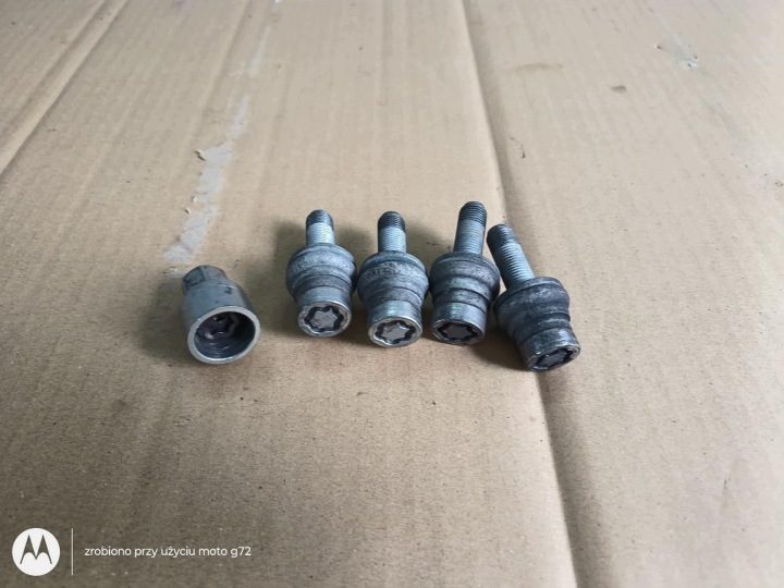 OPEL CORSA F 19 г.- Болты секретки для колес Комплект 1127170820226, фото 1