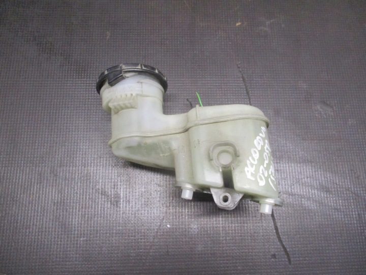 БАЧОК ТОРМОЗНОЙ ЖИДКОСТИ HONDA ACCORD VII 02-05r, фото 2