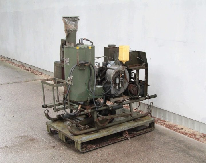 WOJSKOWA ТОПЛИВНАЯ PAROWO ВОДЯНАЯ МОЙКА KARCHER HDS 1200, фото 2