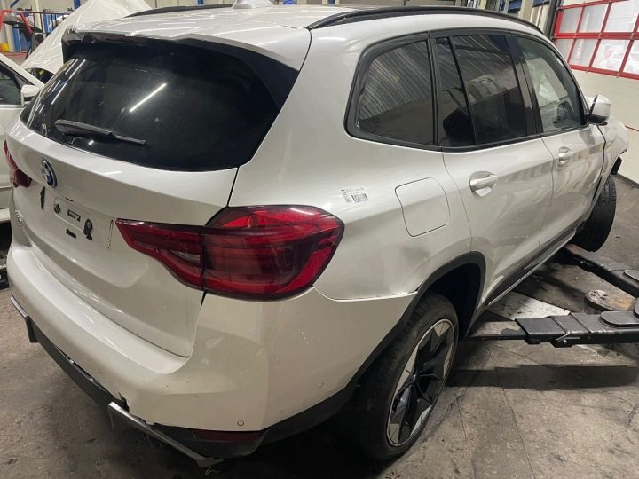 BMW iX3 2020 - н.в. Зарядное устройство 5A1D7E4 HA0001N0, фото 8