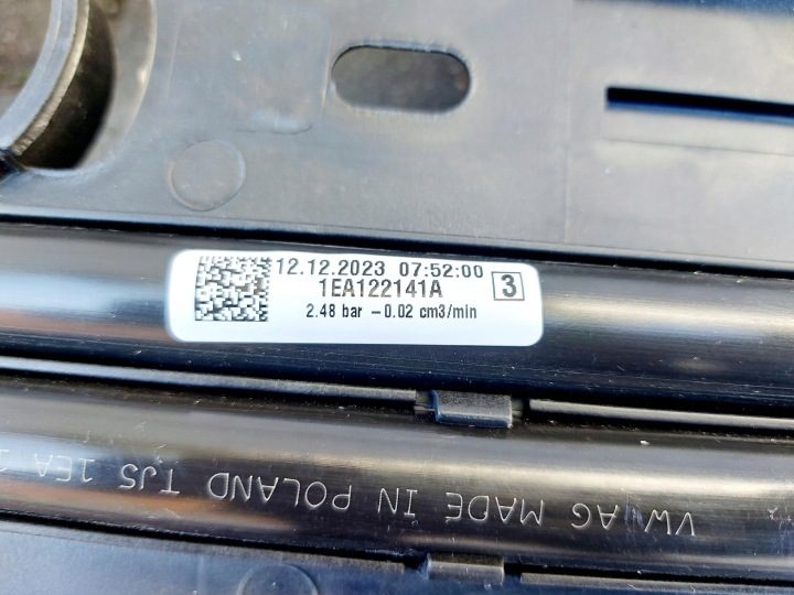 SKODA ENYAQ 23 г. Шланги воды защита 1EA971341D, фото 7