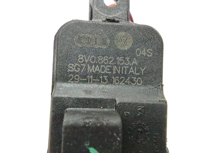 Привод лючка горловины бензобака 8V0862153A Audi A1 8X Sportback оригинал, фото 5
