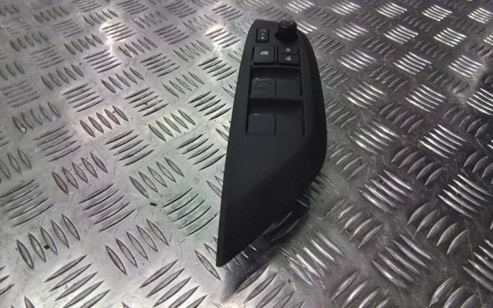 TOYOTA YARIS CROSS ПОВОДКИ ДВОРНИКОВ EUR КОМПЛ., фото 6