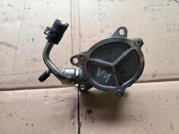 Насос вакуумный вакуума Mazda CX5 CX-5 2.2D SH01-18G00, фото 1