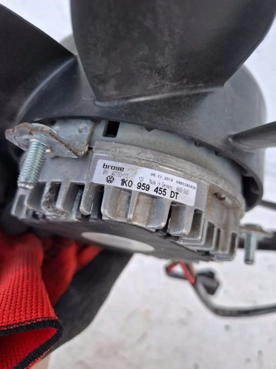 Audi VW Skoda Seat вентилятор оригинал, фото 3