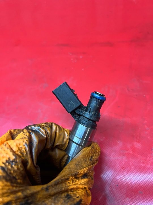 ФОРСУНКА A4 B6 A3 8P GOLF V 2.0 FSI AXW 06F906036 0261500014, фото 6