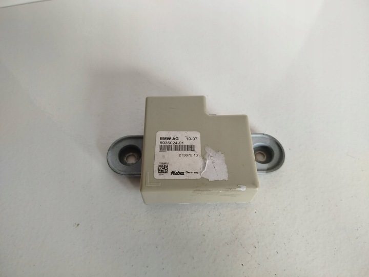 Усилитель Антенный BMW X5 E90 E91 E7 E71 X6 693502401, фото 5