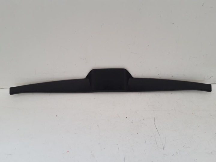 Обшивка крышки багажника Toyota OE 64790-02010, фото 3