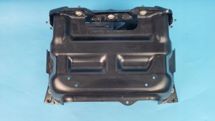 Mercedes EQA 250 21 г. корпус площадка аккумулятора A2436280400 A2436202200, фото 10