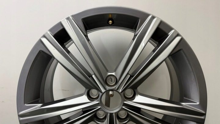 Литой диск Volkswagen Sebring 6.5" x 17" 5x100 ET 39, фото 6