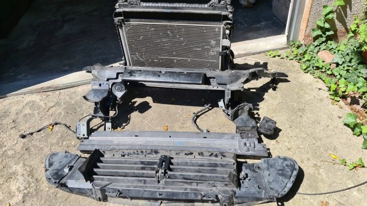 Range Rover Velar Кронштейн фары Правый + Левый | LR091687 LR091688, фото 5
