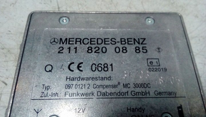 2006 Mercedes-Benz CLS C219 Усилитель антенный 2118200885, фото 3