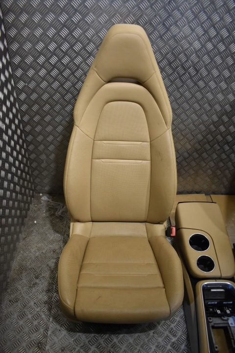 Идеальные сиденья обшивки диван компл. Porsche Panamera 971 Luxory Beige 1, фото 3