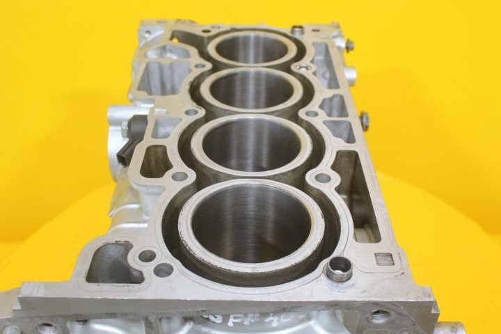 БЛОК ЦИЛИНДРОВ RENAULT MEGANE IV GT NISSAN HF5 F408 1.2 TCE t-DIG 110112878R, фото 11