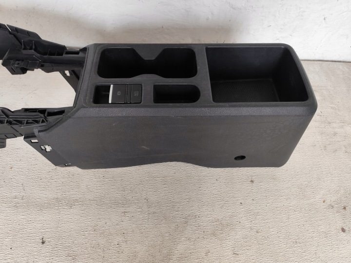 ТОННЕЛЬ РУЧНОЙ ЕВРОПА ОРИГИНАЛ 2K7863241 2K7863243 VW CADDY V 2K 2K7 22 г., фото 4