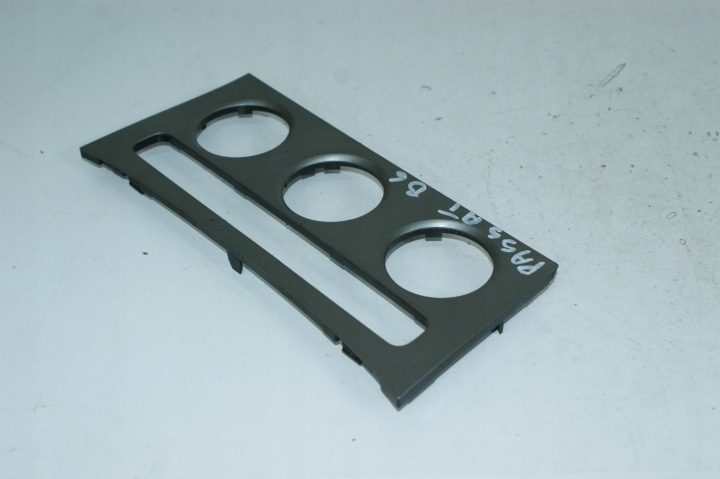 РАМКА ПАНЕЛИ КОНДИЦИОНЕРА VW PASSAT B6 3C0863100, фото 2