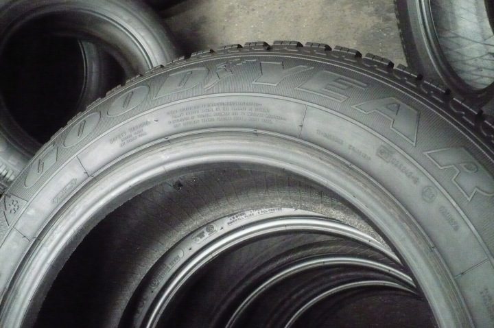 Шина зимняя Goodyear Ultra Grip 225/65R17 102 H сцепление на снегу (3PMSF), фото 2