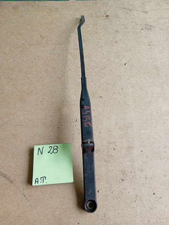 ПОВОДОК ДВОРНИКА ЛОБОВОГО СТЕКЛА ПЕРЕДНИЙ AUDI A4 S4 B5 8D 8798798798, фото 1