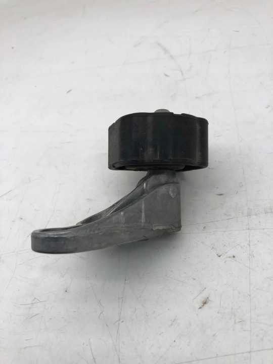 BMW g30 g11 g31 G32 кронштейн подвес глушителя 8582034, фото 2