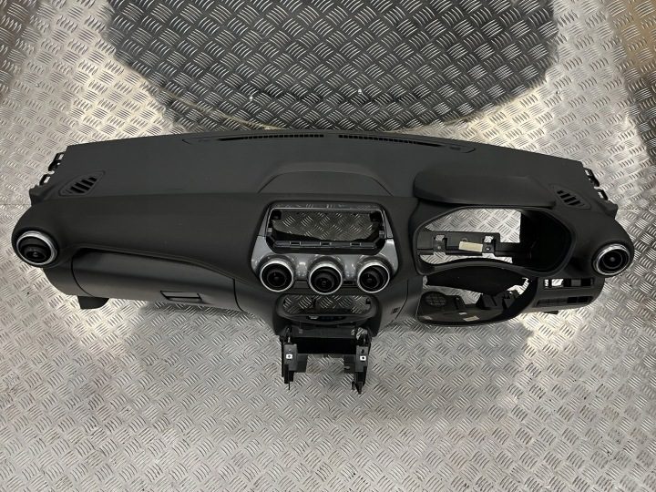 Торпедо консоль Nissan Juke II F16 19- UK, фото 2