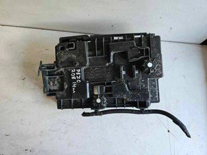 Площадка аккумулятора Peugeot 208 I 9676054080, фото 1