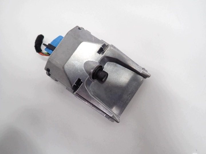 Камера ассистент полосы 9842997780 Peugeot 208 II 22 г., фото 1